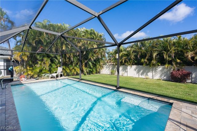 2533 SW 38th TER, Cape Coral, FL 33914