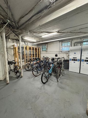 24 Sidlaw Road 8, Boston, MA 02135