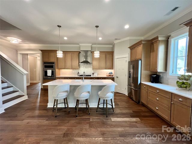 105 Chimney Chase Trail, Hendersonville, NC 28739