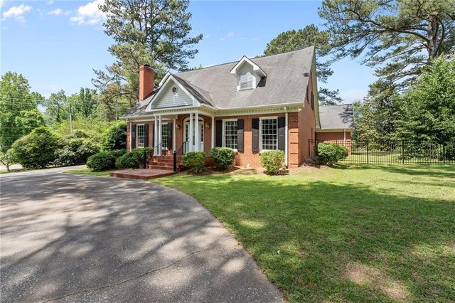 105 Ole Hickory Trail, Carrollton, GA 30117