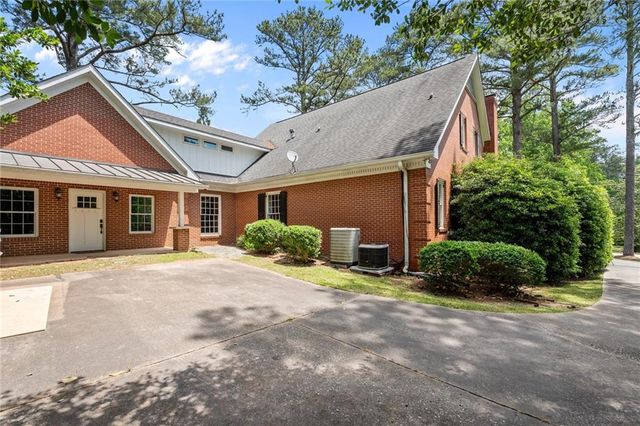 105 Ole Hickory Trail, Carrollton, GA 30117
