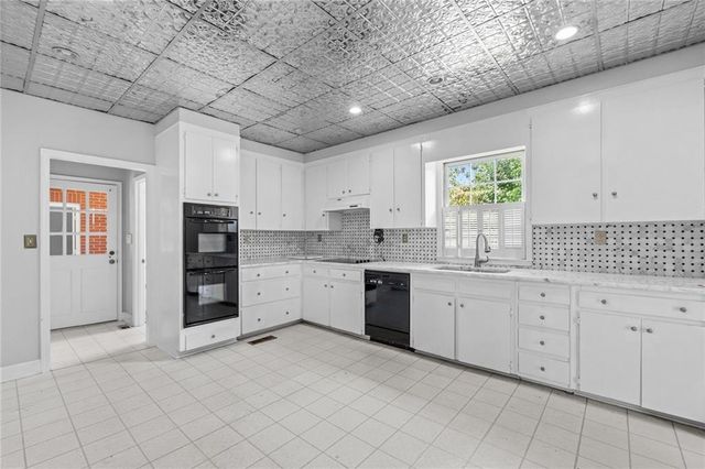105 Ole Hickory Trail, Carrollton, GA 30117