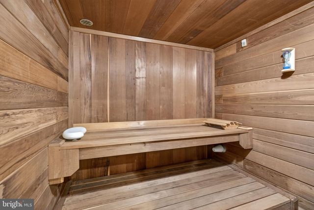 2355 DEEP CREEK RD, Perkiomenville, PA 18074