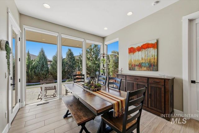4515 W Cedar Grove Dr, Meridian, ID 83646