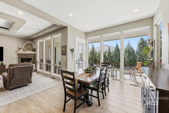 4515 W Cedar Grove Dr, Meridian, ID 83646