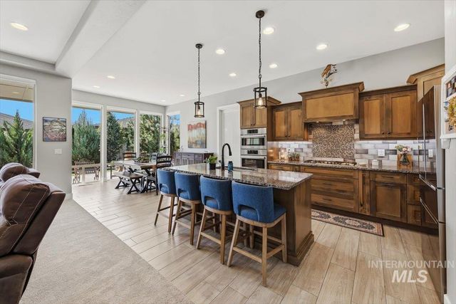 4515 W Cedar Grove Dr, Meridian, ID 83646