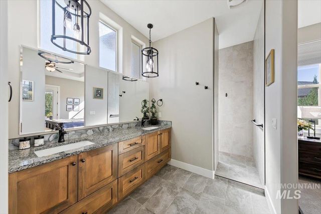 4515 W Cedar Grove Dr, Meridian, ID 83646