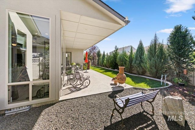 4515 W Cedar Grove Dr, Meridian, ID 83646