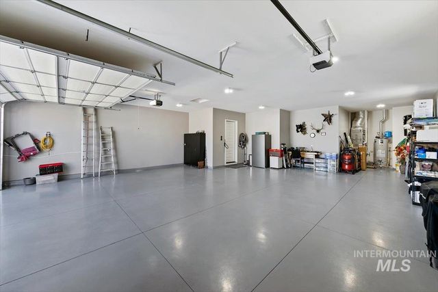 4515 W Cedar Grove Dr, Meridian, ID 83646