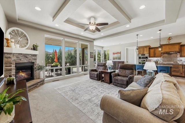 4515 W Cedar Grove Dr, Meridian, ID 83646