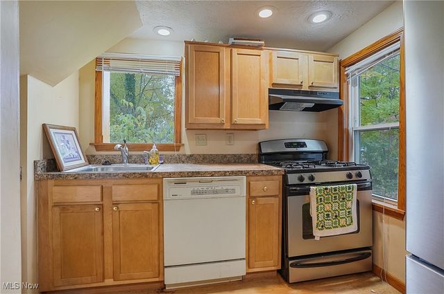 4231 Canfield Road, Canfield, OH 44406