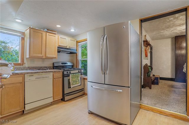 4231 Canfield Road, Canfield, OH 44406