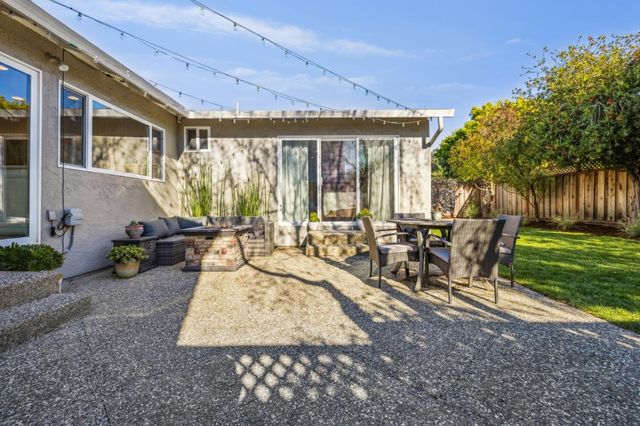 140 Palm Beach Avenue, El Granada, CA 94018