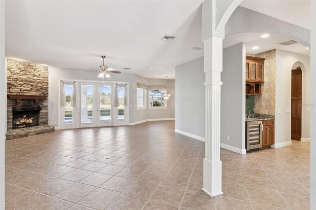 4636 W KNIGHTS GRIFFIN ROAD, Plant City, FL 33565