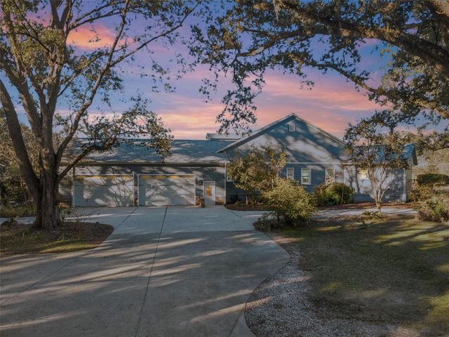 4636 W KNIGHTS GRIFFIN ROAD, Plant City, FL 33565