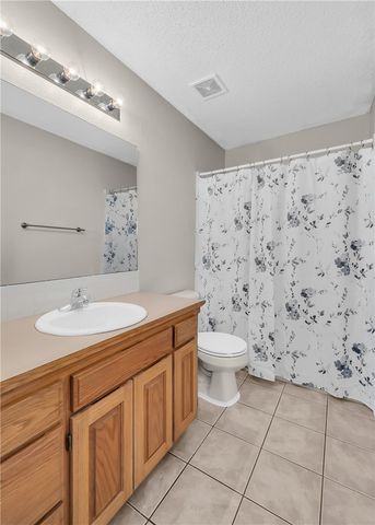 4293 W Chaparral Lane, Fayetteville, AR 72704