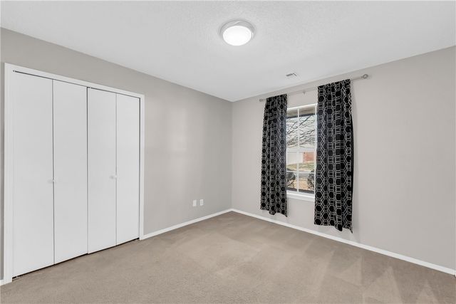 4293 W Chaparral Lane, Fayetteville, AR 72704