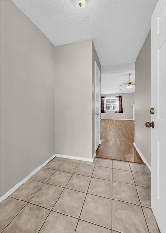 4293 W Chaparral Lane, Fayetteville, AR 72704