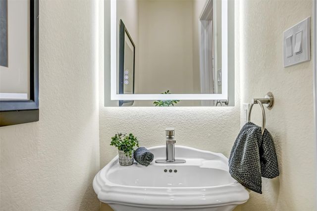 6715 Windrift WAY 31, Austin, TX 78745