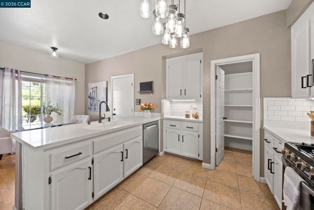 637 Julpun Loop, Clayton, CA 94517