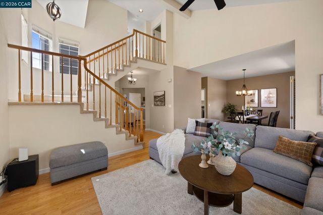 637 Julpun Loop, Clayton, CA 94517