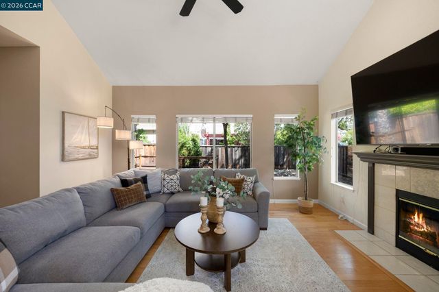 637 Julpun Loop, Clayton, CA 94517