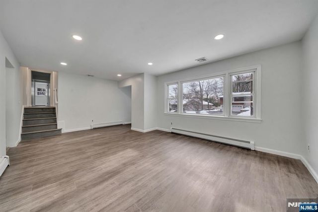 231 Hudson Avenue, Norwood, NJ 07648