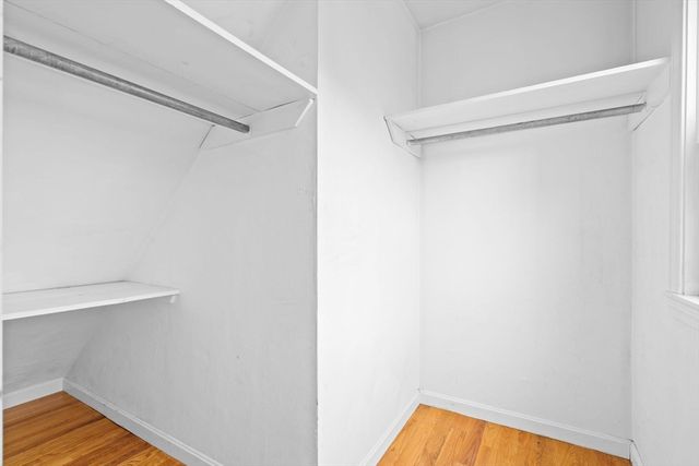8 Walnut St 2A, Quincy, MA 02171