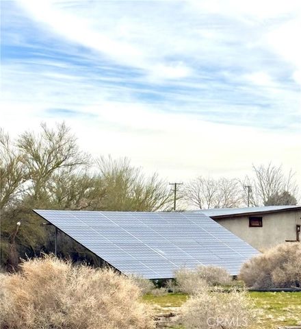 19859 Anahola Road, Helendale, CA 92342