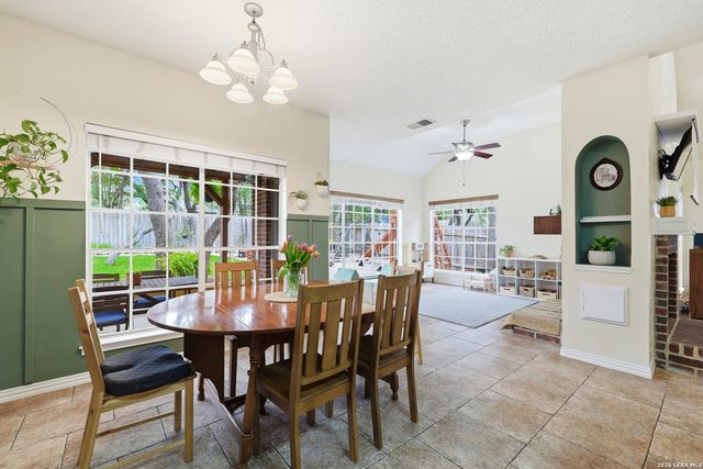 11650 Foxford, San Antonio, TX 78253