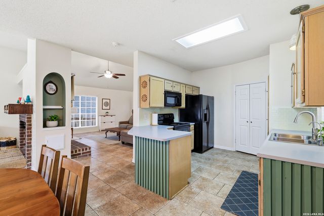 11650 Foxford, San Antonio, TX 78253