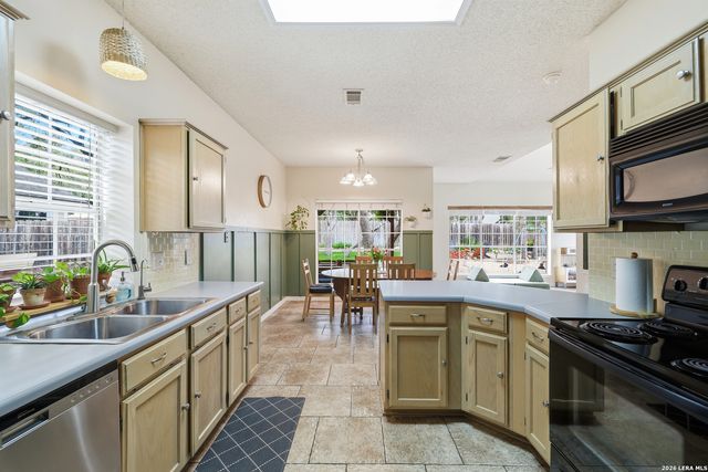 11650 Foxford, San Antonio, TX 78253