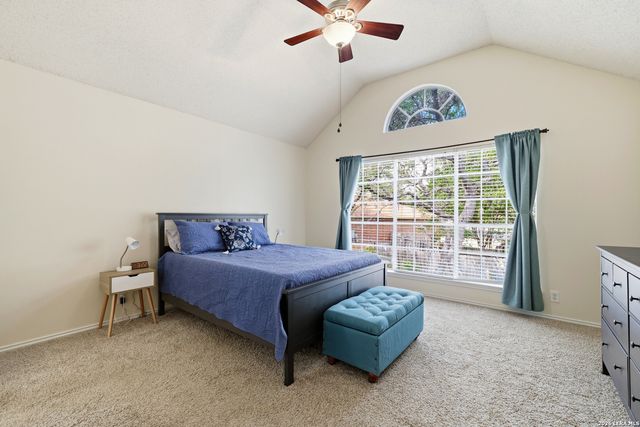 11650 Foxford, San Antonio, TX 78253