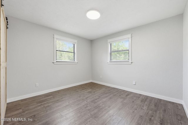 2904 E LORAN Drive, Jacksonville, FL 32216