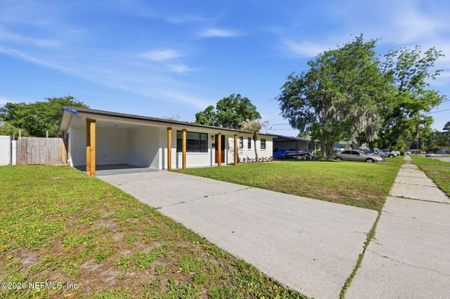 2904 E LORAN Drive, Jacksonville, FL 32216