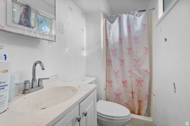 2866 S 7200 W, Magna, UT 84044