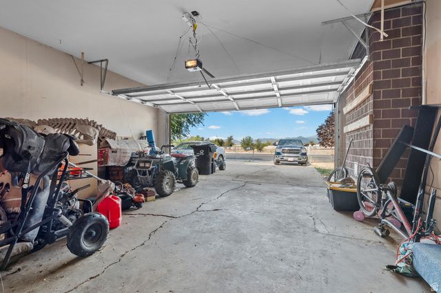 2866 S 7200 W, Magna, UT 84044