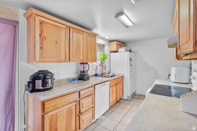 2866 S 7200 W, Magna, UT 84044