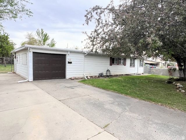 744 E 8425 S, Sandy, UT 84094