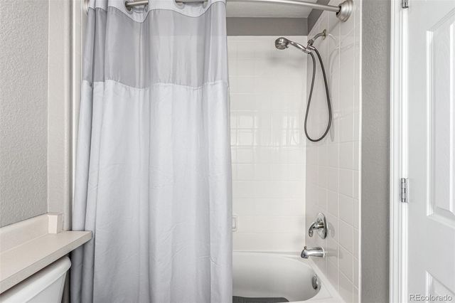 7556 S Shawnee Street, Aurora, CO 80016