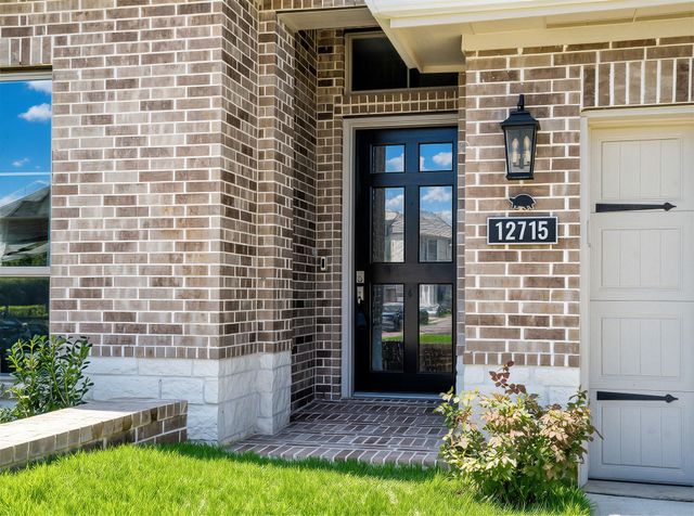 12715 Plaza Solana Place, Cypress, TX 77433