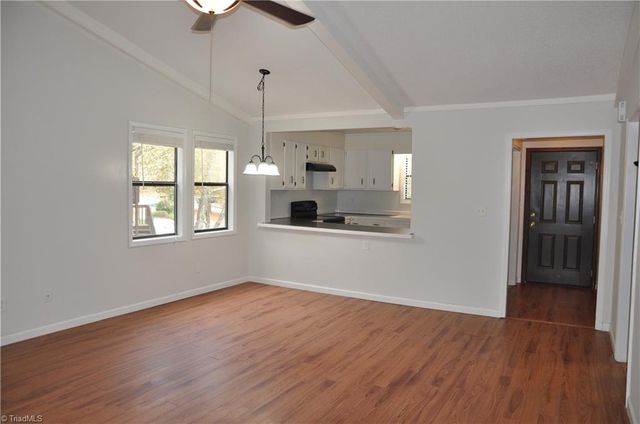 1504 Aspen Way, Winston-salem, NC 27106