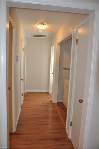 1504 Aspen Way, Winston-salem, NC 27106
