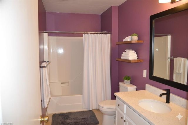 1504 Aspen Way, Winston-salem, NC 27106