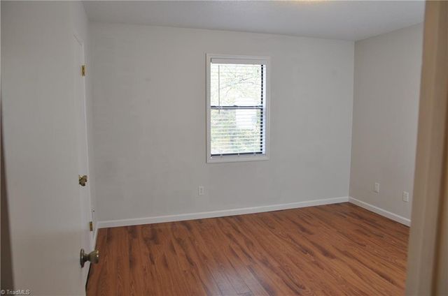 1504 Aspen Way, Winston-salem, NC 27106