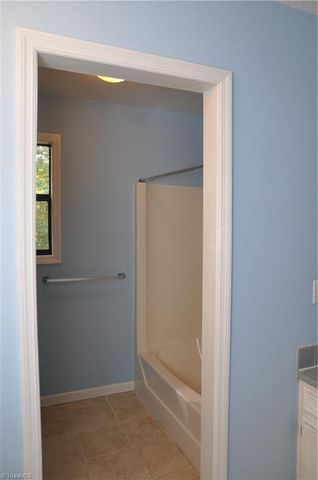 1504 Aspen Way, Winston-salem, NC 27106