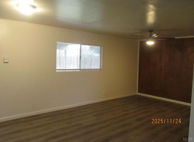 11128 San Madina Drive, Hanford, CA 93230