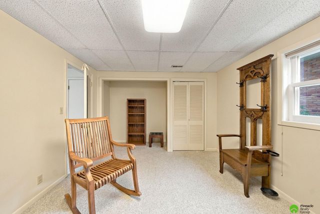 2536 S 39th Street, Lincoln, NE 68506