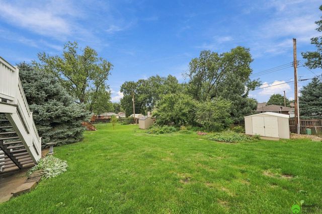 2536 S 39th Street, Lincoln, NE 68506