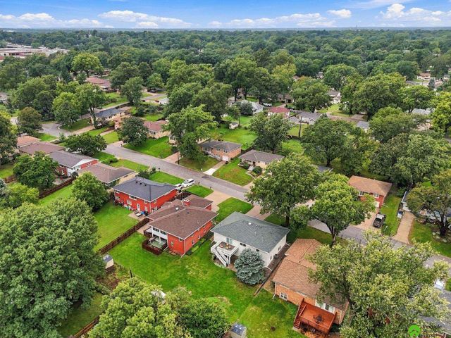 2536 S 39th Street, Lincoln, NE 68506